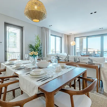 4-Bedroom Luxury Villa In 5 Star Resort Seafront Case de vacanță Bodrum