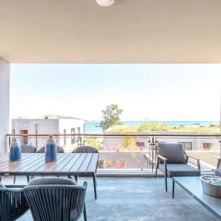 4-Bedroom Luxury Villa In 5 Star Resort Seafront *