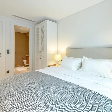 4-Bedroom Luxury Villa In 5 Star Resort Seafront *
