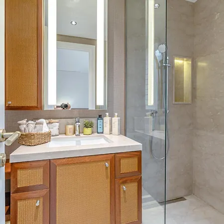 4-bedroom Luxury In 5 Star Seafront Σπίτι διακοπών